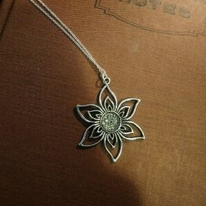 nwt delicate crystal rhinestone flower pendant